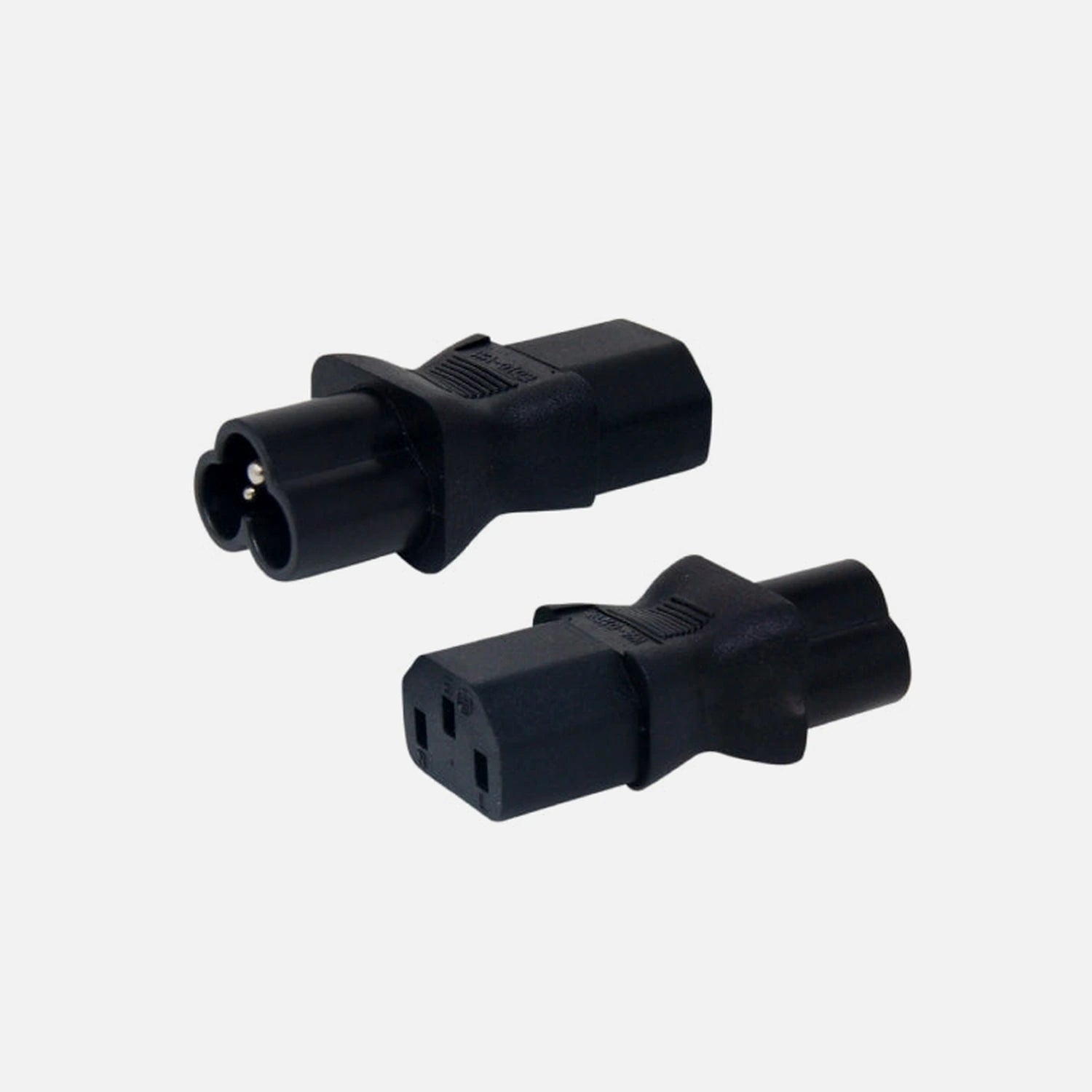 GBC 22.0304.15 - Adaptor (Clover) Three-pole C6 Male to C13 Female