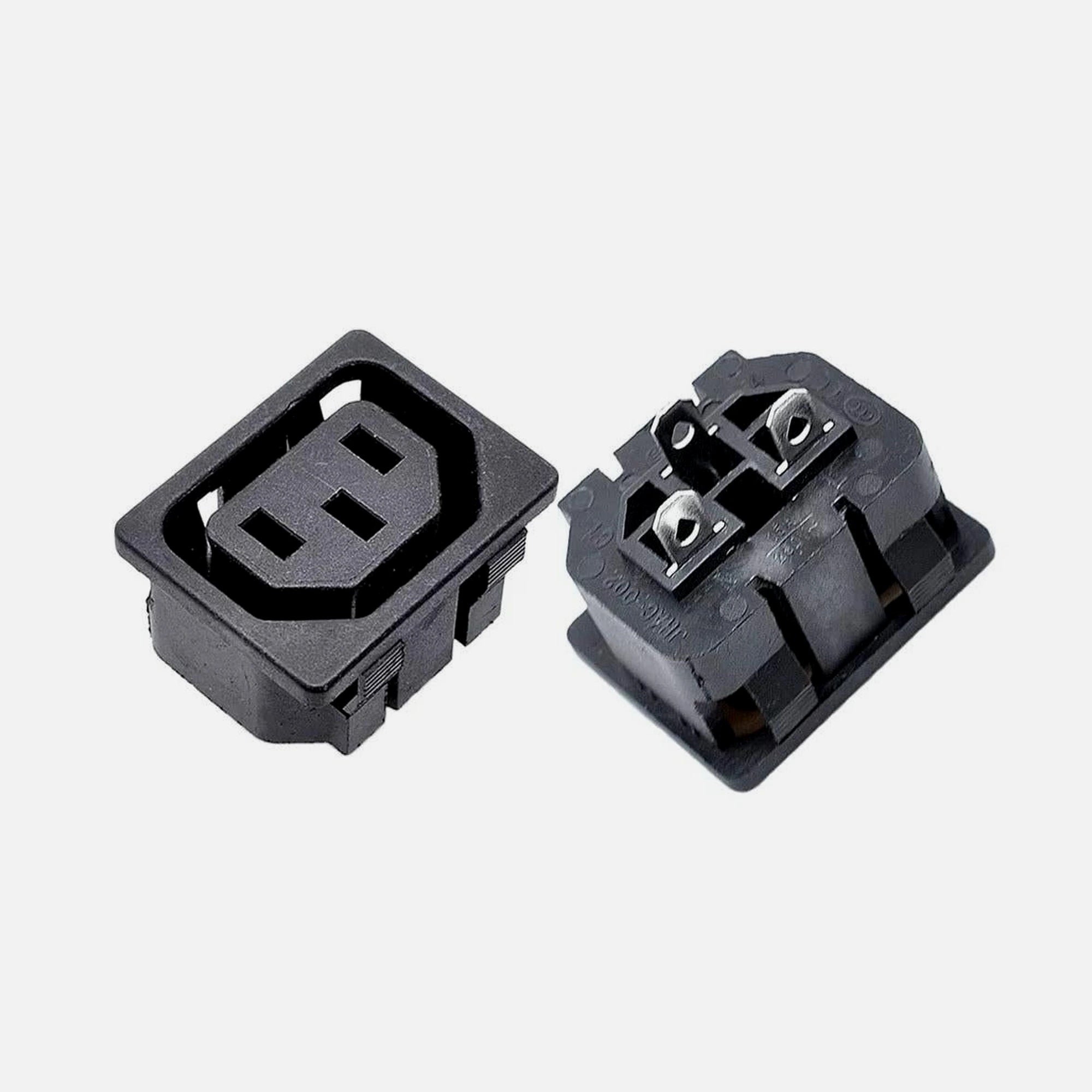 GBC 22.0305.05 - Three pole IEC C13 Female panel socket