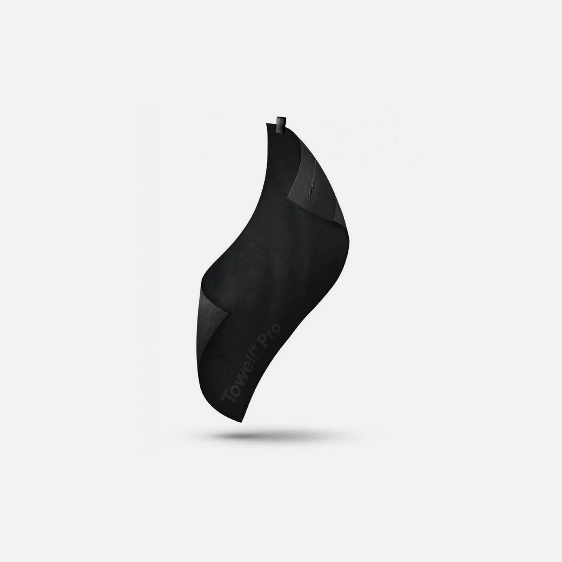 Stryve Towell+ Pro Sports Towel 105×42.5 cm – Magnetic Clip, Storage Pocket, All Black