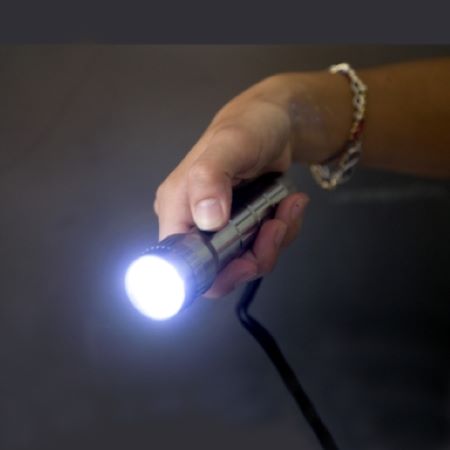 REXER RX9053 Aluminium LED Flashlight – 13 LEDs, 60lm & 20m Range