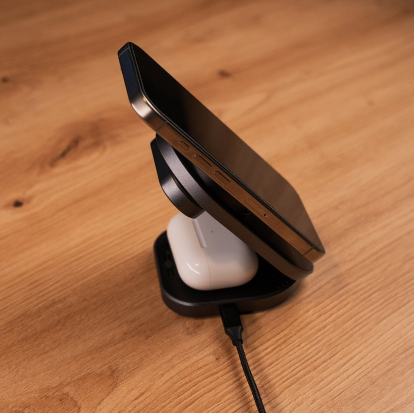Swissten 22055570 MagBase 3-in-1 Wireless Charger – Qi2 15W, MagSafe, iPhone/AirPods/Apple Watch