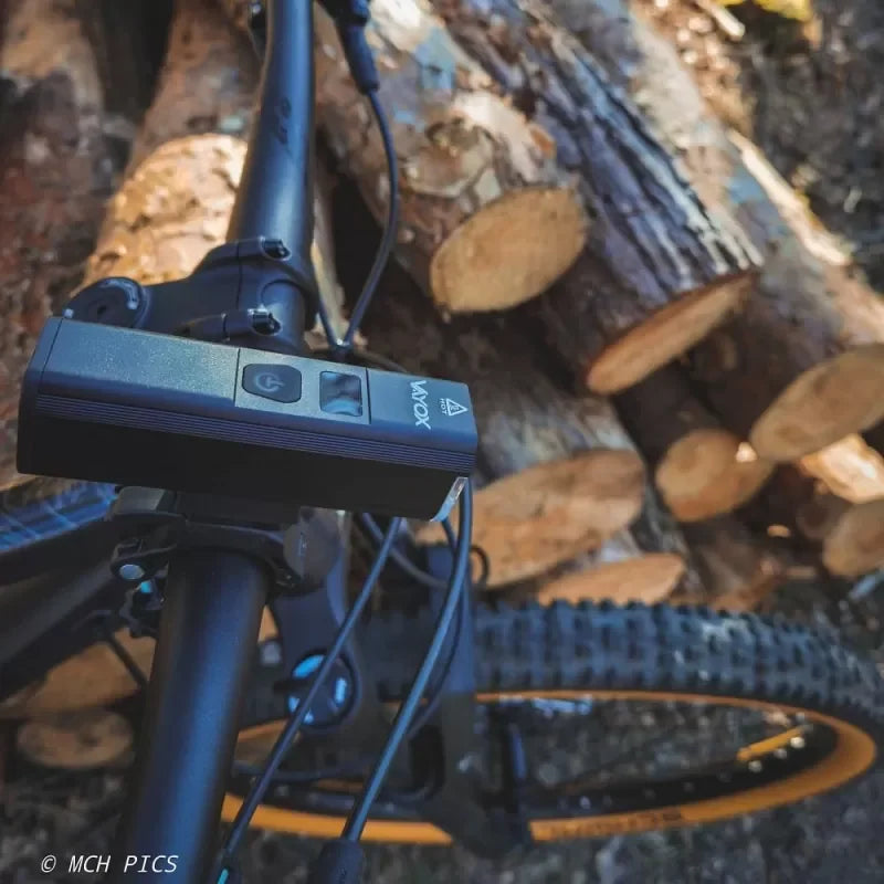 Front Bike Light 1300lm + Power Bank VA0071 VAYOX - view 4