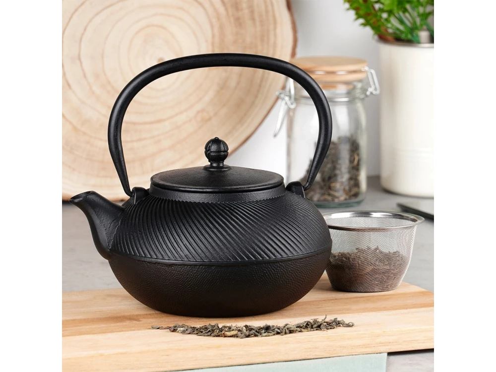 Vilde Cast Iron Teapot 1000ml with Stainless Steel Filter – Enamel Lined, Black – view 2