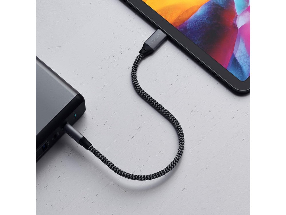 Satechi USB-C to USB-C Cable 25cm – USB 4.0, 100W, Nylon Braided, Space Grey – view 2