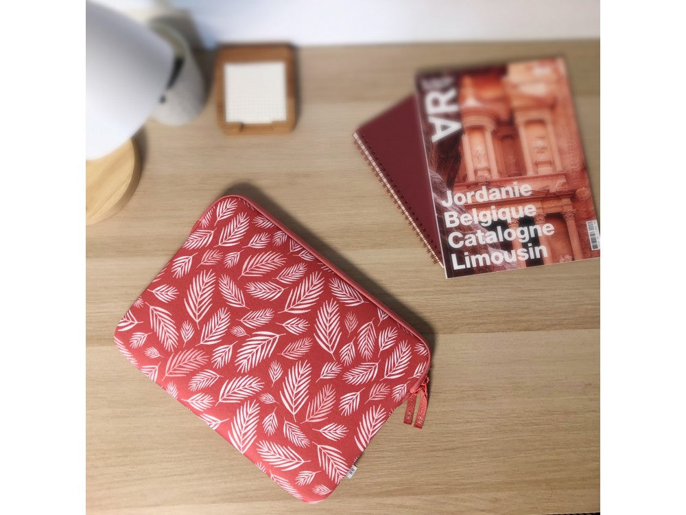 MW Basics ²Life Sleeve for MacBook Pro / Air 14" / Dell XPS / HP / Surface – Botanic Red – view 3