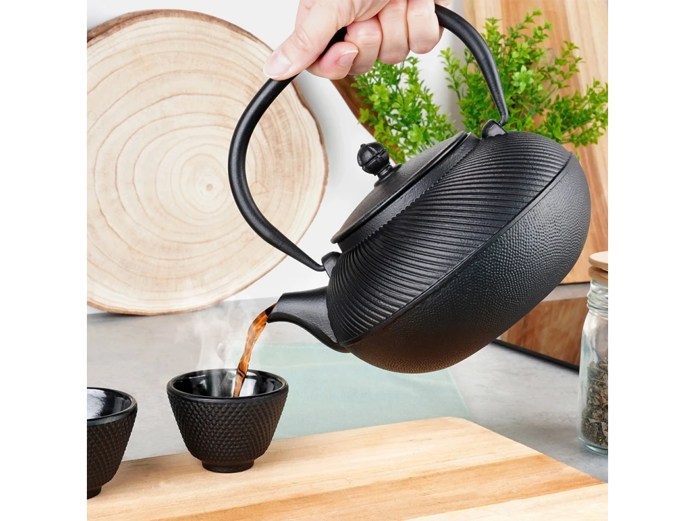 Vilde Cast Iron Teapot 1000ml with Stainless Steel Filter – Enamel Lined, Black – view 5