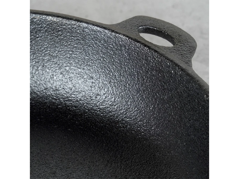 Vilde Premium Cast Iron Skillet 28 cm – Removable Wood Handle, Stovetop-to-Oven – view 5