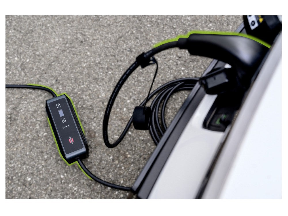 Brennenstuhl e-mobility Portable 3-Phase EV Charger 11kW – Type 2 to CEE, 8m Cable, Carry Bag – view 5