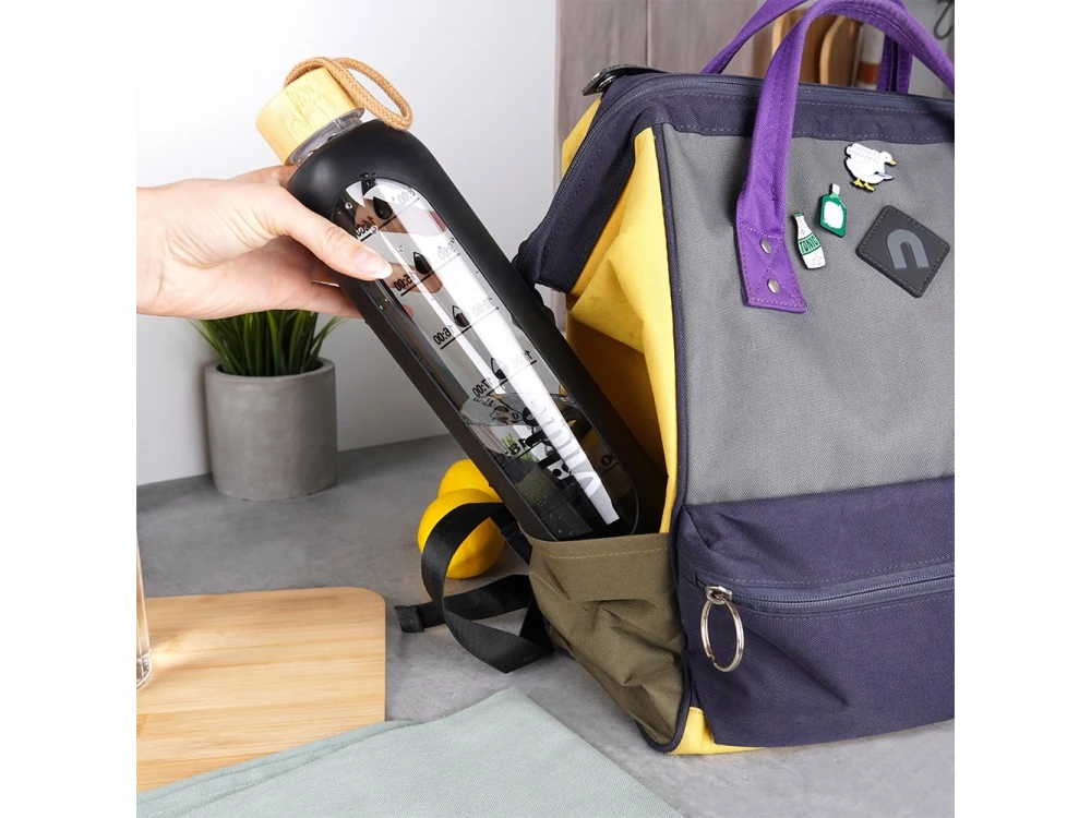 Vilde Glass Water Bottle 1L with Time Markings, Airtight Bamboo Lid & Silicone Sleeve – Black – view 6