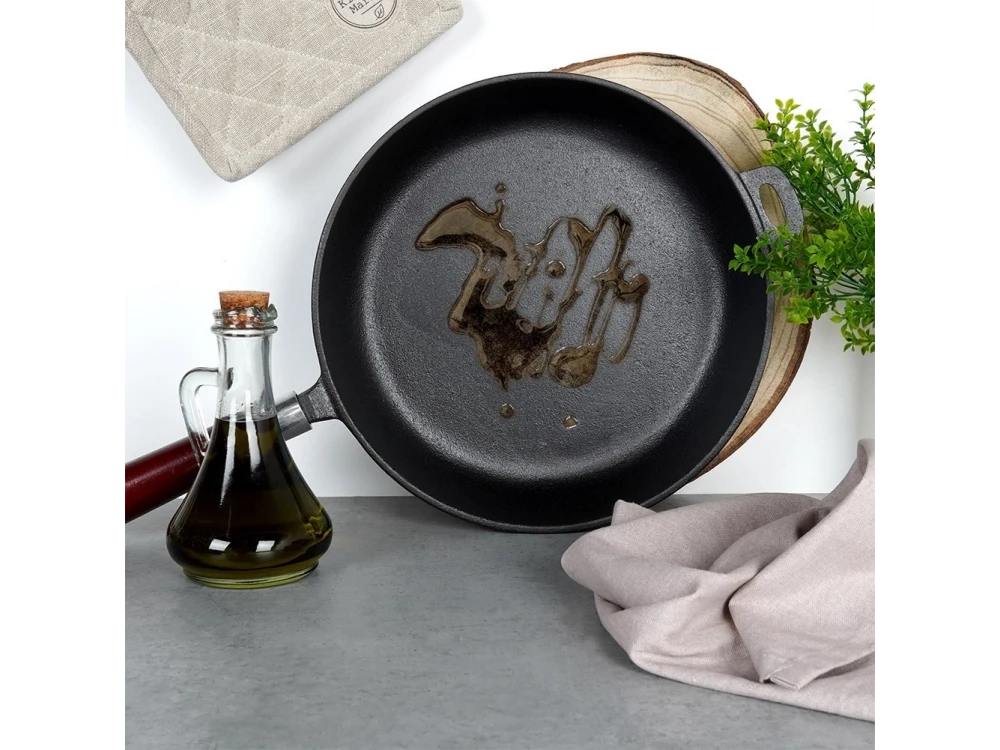 Vilde Premium Cast Iron Skillet 28 cm – Removable Wood Handle, Stovetop-to-Oven – view 9