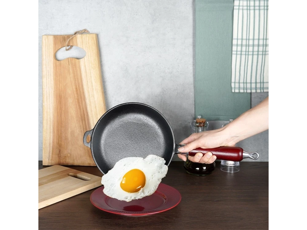 Vilde Premium Cast Iron Skillet 20 cm – Wood Handle, All-Hob Compatible – view 10