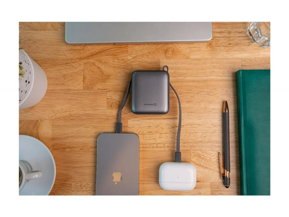 Swissten Space Power Bank 10000mAh 22.5W – Built-in USB-C & Lightning Cables, LCD, Silver – view 11