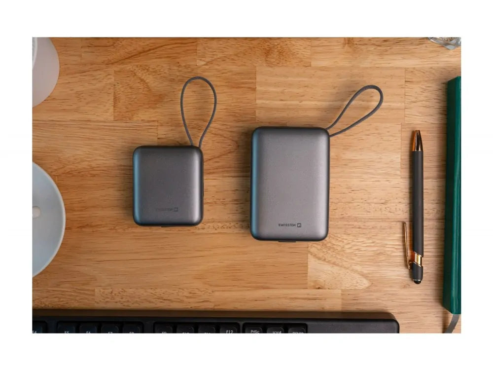 Swissten Space Power Bank 10000mAh 22.5W – Built-in USB-C & Lightning Cables, LCD, Silver – view 13