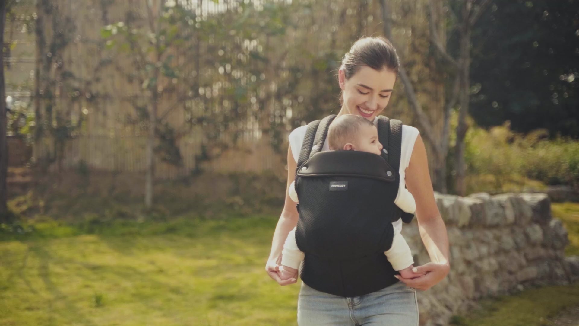 Load video: Momcozy PureHug Air Mesh Baby Carrier Black – Ergonomic, 3–20kg &amp; Machine Washable